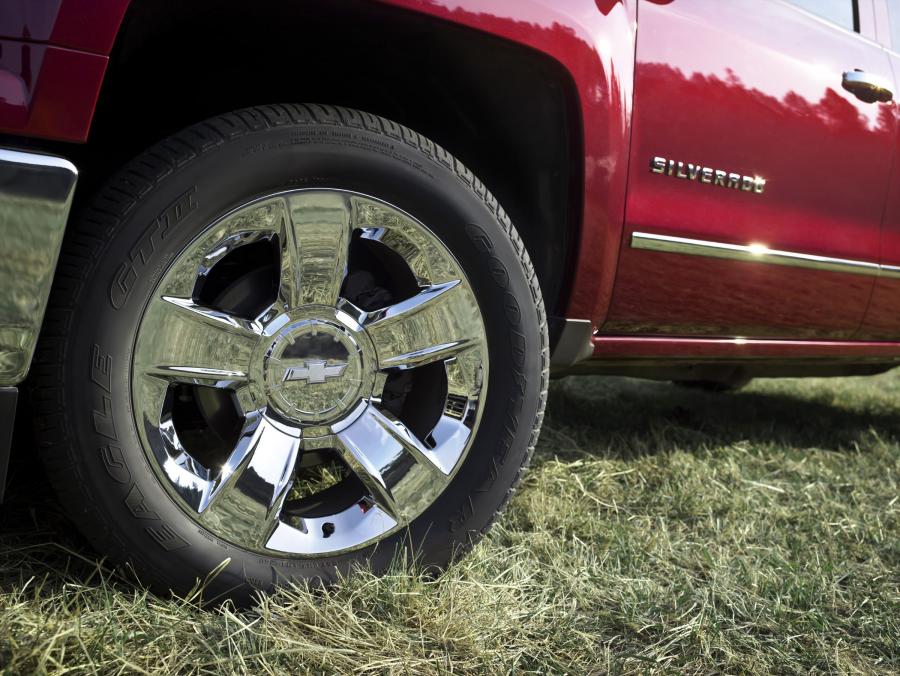  Chevrolet Silverado LTZ 2014 года  (фото 15 из 22)